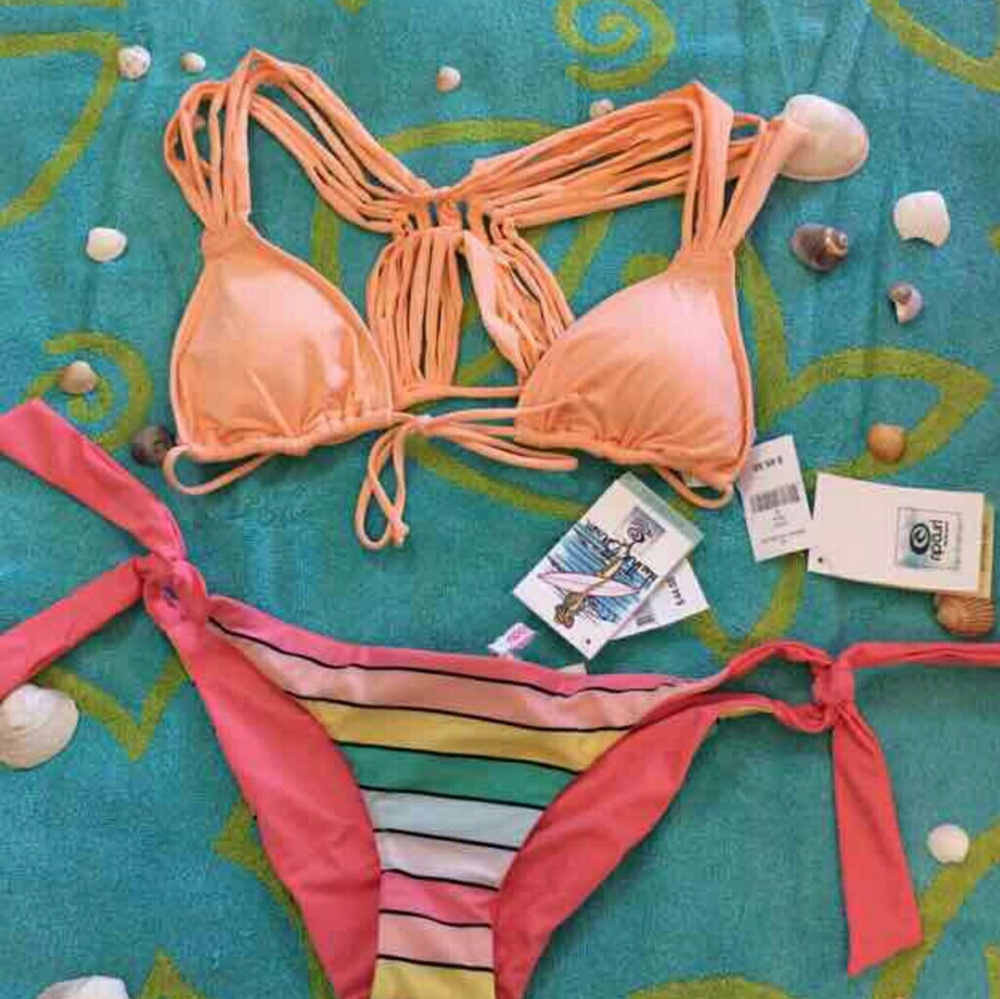SOLD Brand new ripcurl bikini