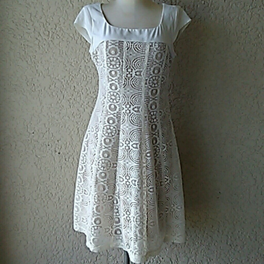 Karin stavens dress size 6