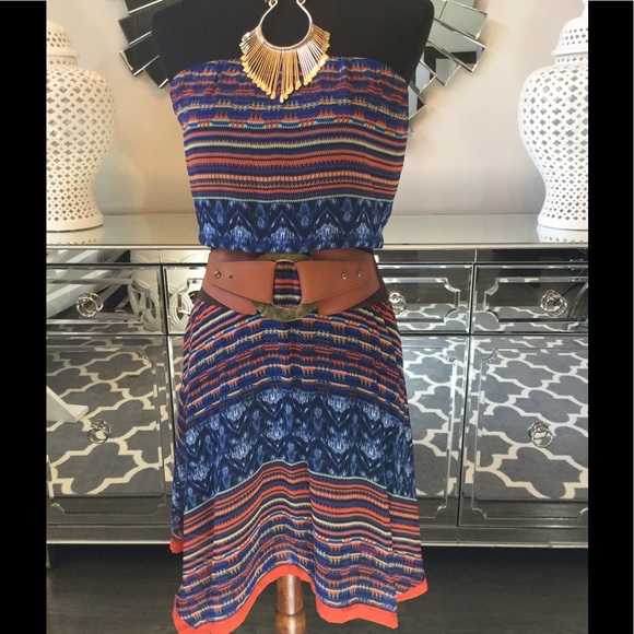 Firm Price Sale🔥🔥 Strapless Maeve Dress - Picture 2 of 8