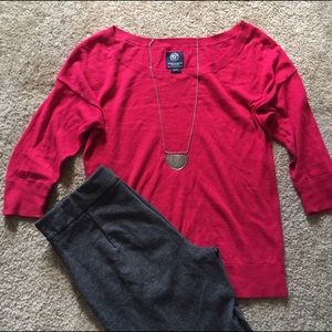 Sexy off-the-shoulder red sweater