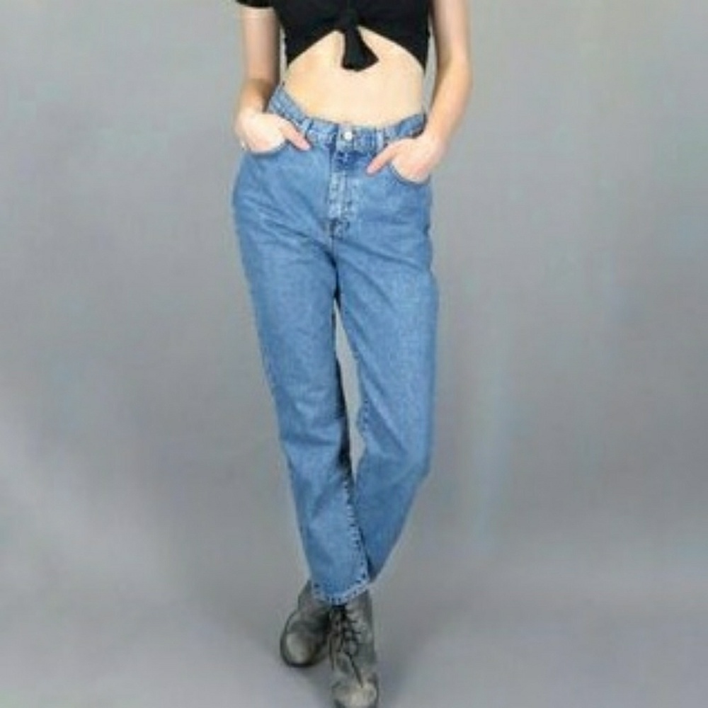Calvin Klein High Waisted Vintage Mom Jeans