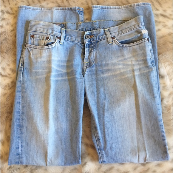 Lucky Brand-Light Blue Jeans - Picture 2 of 7