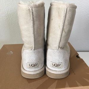 Nude Ugg Australia boots
