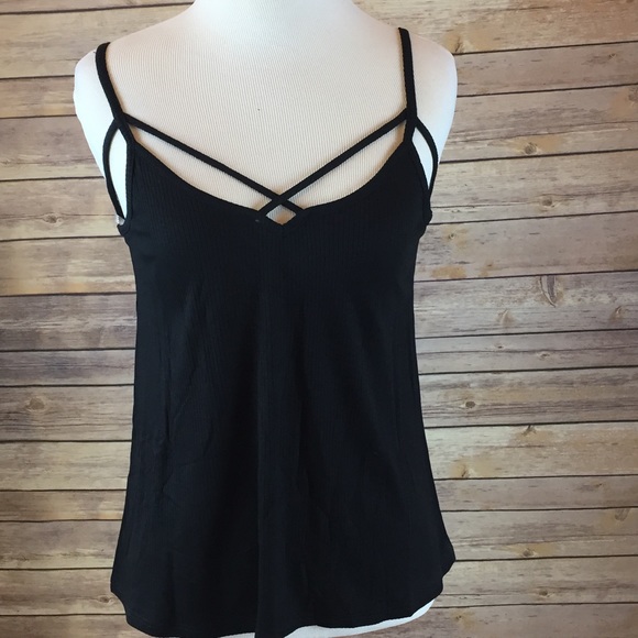 Last 1! SMALL Black Ribbed Criss Cross neck tank - Picture 3 of 3
