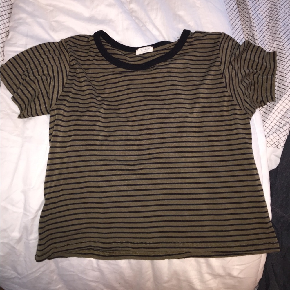 Striped cropped tee shirt