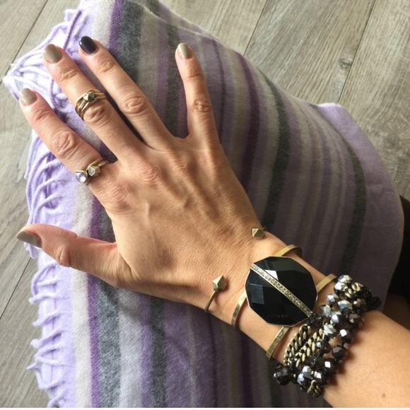 Jewelry | Black & brass bracelet cuff - Picture 4 of 4