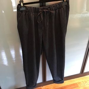 Lululemon Jet Cropped Pants