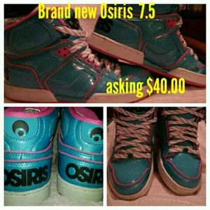 Women's Osiris shoes