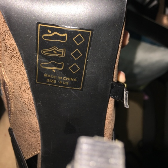 High heels - Picture 3 of 4