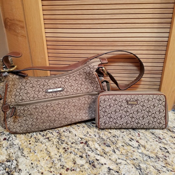 Rosetti Handbags - Rosetti shoulder purse & matching wallet GUC