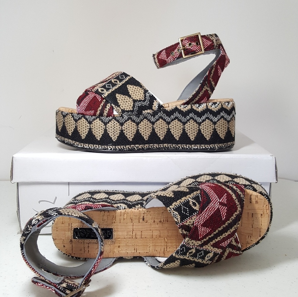 TOPSHOP WHISPER Wedges