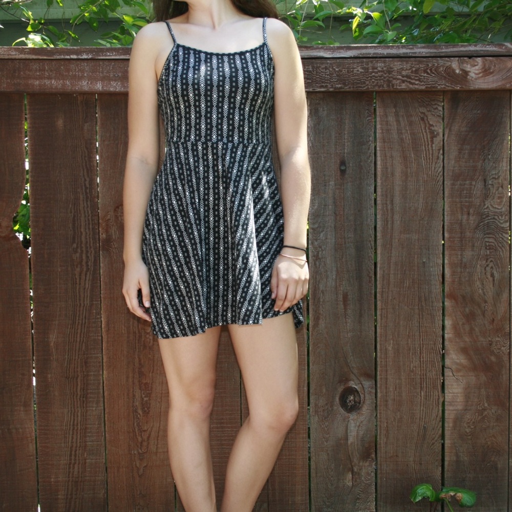 Cotton On sun dress🔳