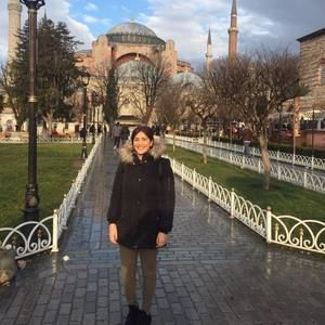 Meet your Posher, Nurzan