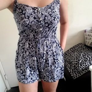 🐝90s playsuit- BUNDLE FOR $10🐝