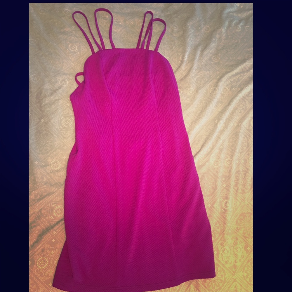 Sexy Fuchsia summer dress!