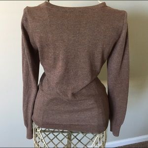 Old Navy Sweaters - Old Navy Fox 🦊 Lightweight Sweater - Size S Old Navy Sweaters - Old Navy Fox 🦊 Lightweight Sweater - Size S