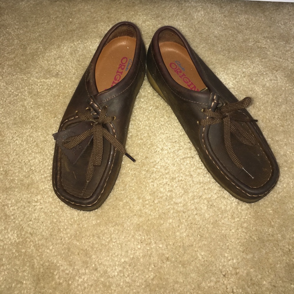 Dark brown Wallabee