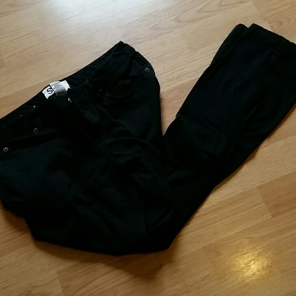 Black flared jean like pants