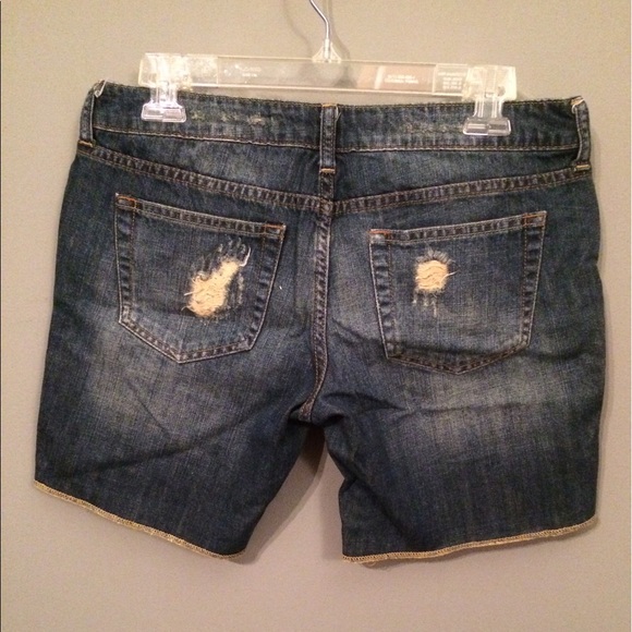 Refuge Jean Shorts💋 WORN ONCE! - Picture 2 of 2