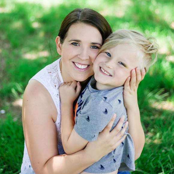 Meet your Posher, Natasha - Picture 1 of 1