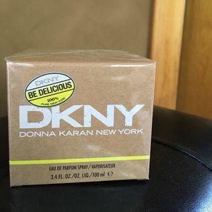 DKNY Be Delicious perfume spray.