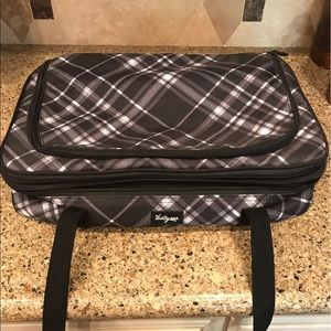 Thirty-one Casserole travel bag.