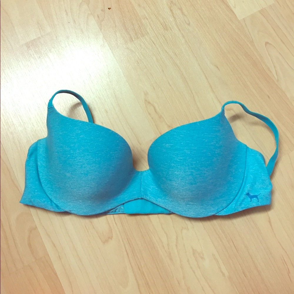VS PINK light lift bra 34B