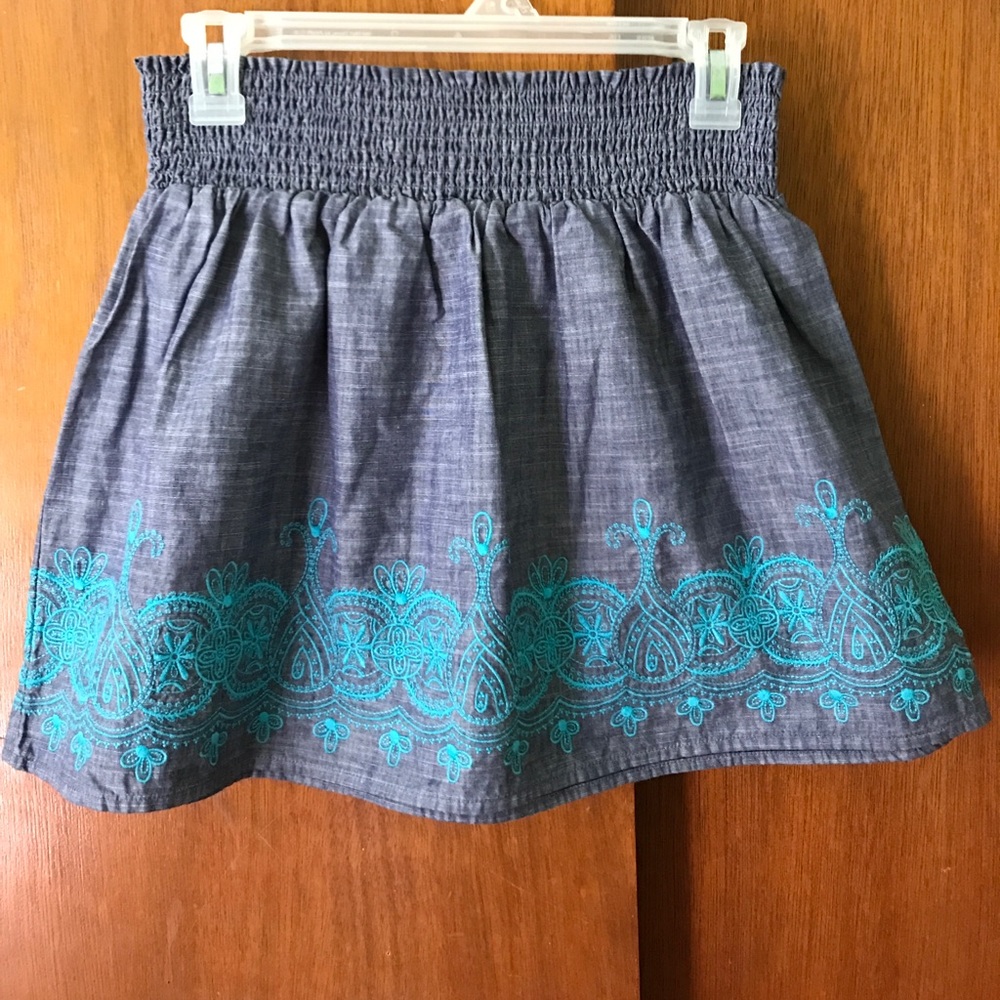 Cute skirt!