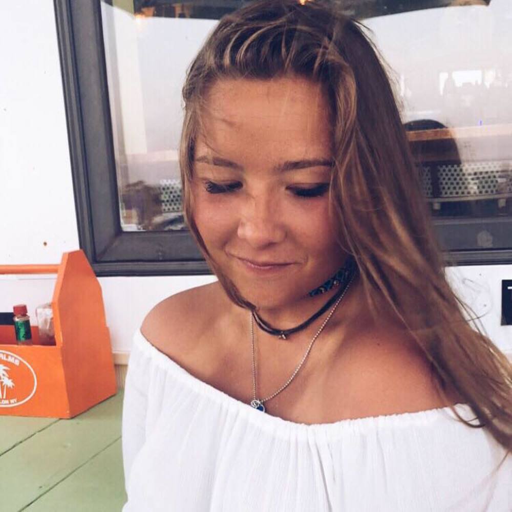 Meet your Posher, Mallory