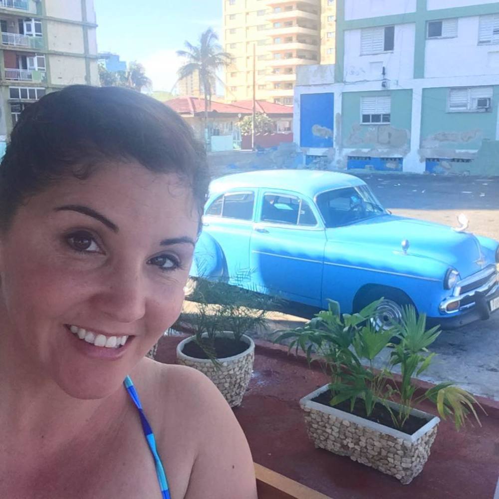 Meet your Posher, Leanne