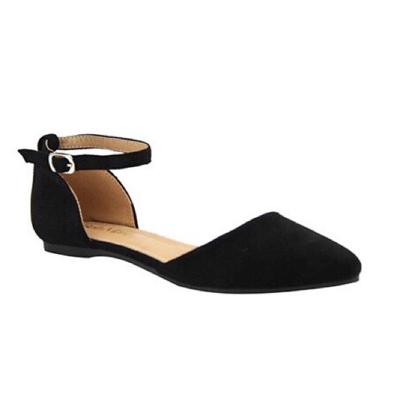 Like Minded Pointed Toe Flats - Picture 2 of 2