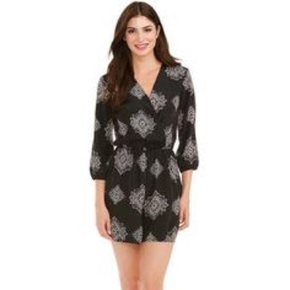 Women's Romper size Large