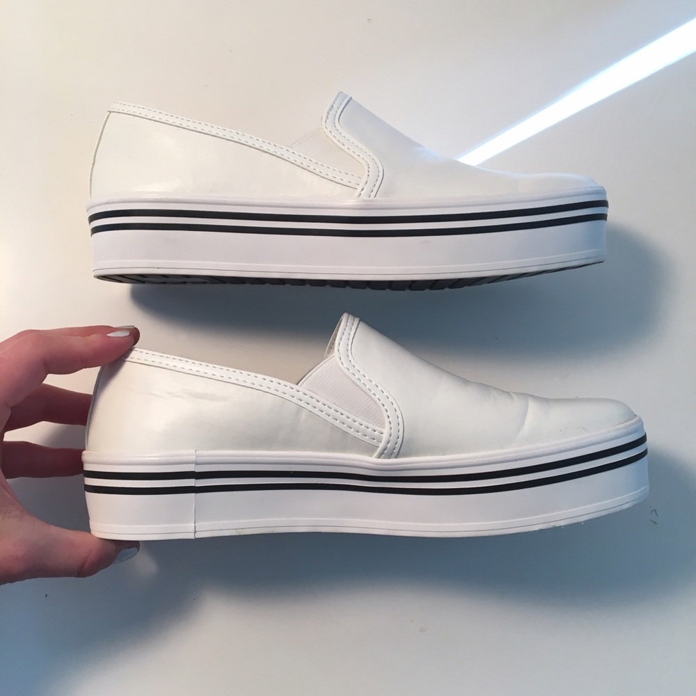 Dolce Vita platform sneakers