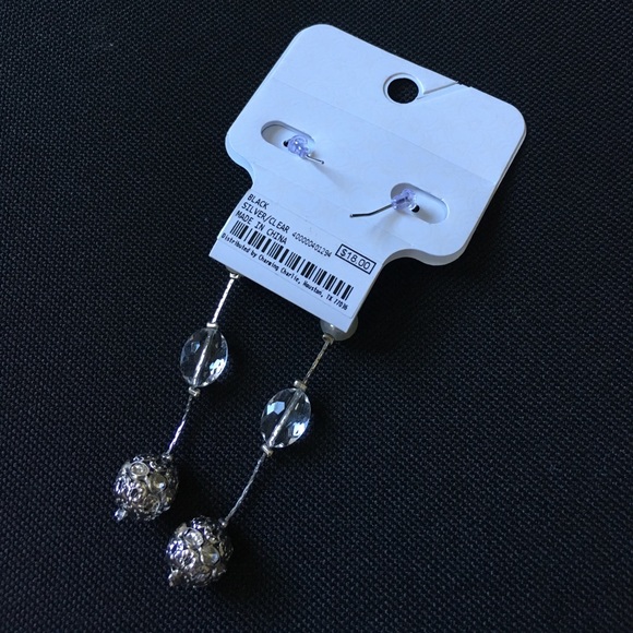 Drop earrings - Picture 2 of 3