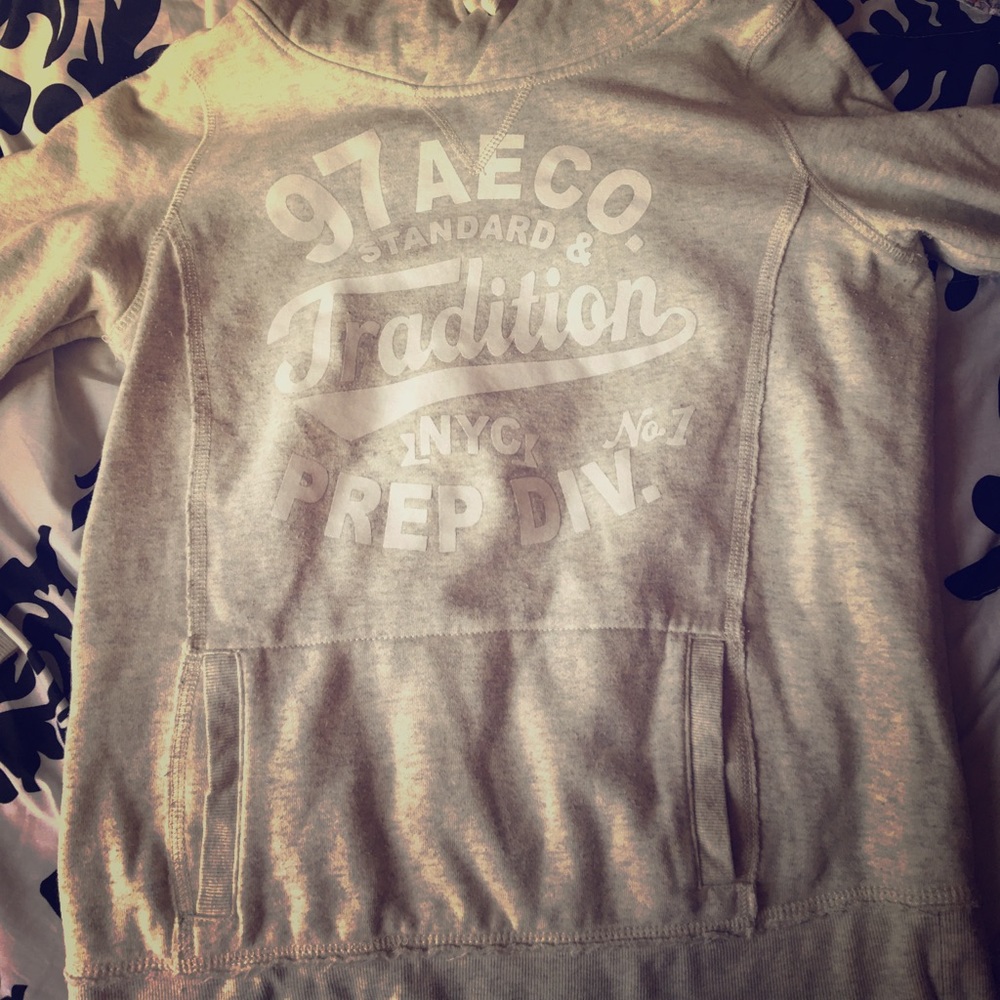 American Eagle pullover hoodie