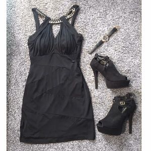 WINDSOR Black Club Dress