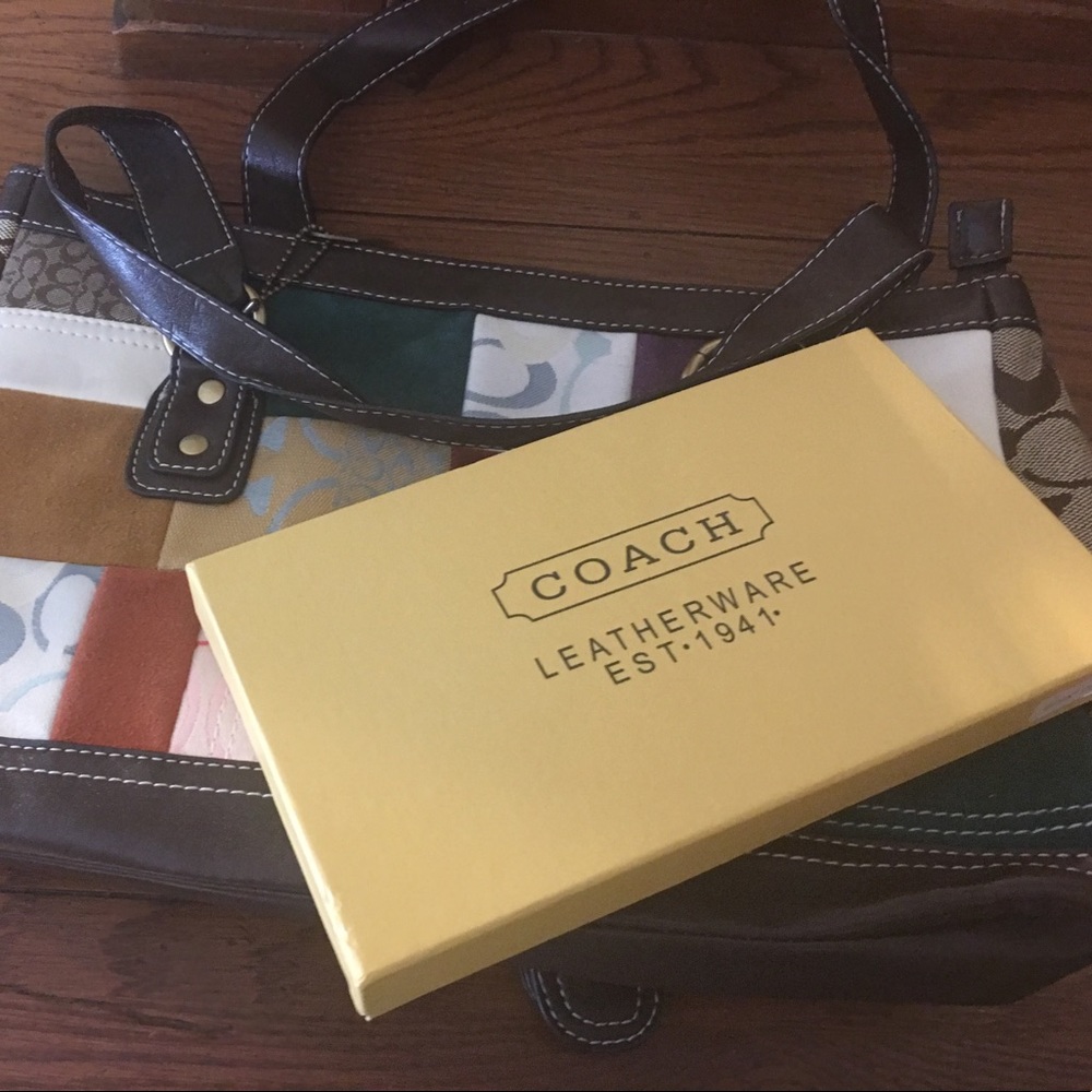 Purse - Picture 3 of 5
