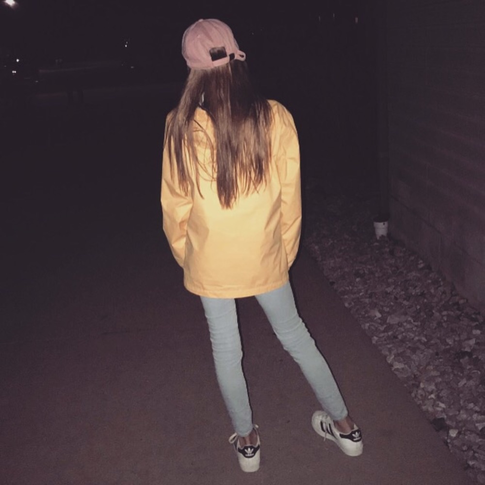 Meet your Posher, Macie