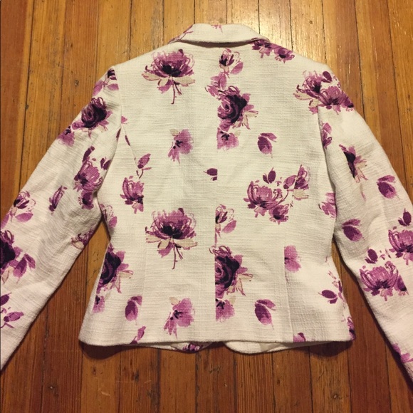 SOLD  Petite Sophisticate Blazer - Picture 2 of 3