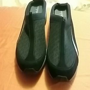 EASY SPIRIT  SHOES! !
