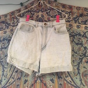 AMERICAN APPAREL very high waisted jean shorts