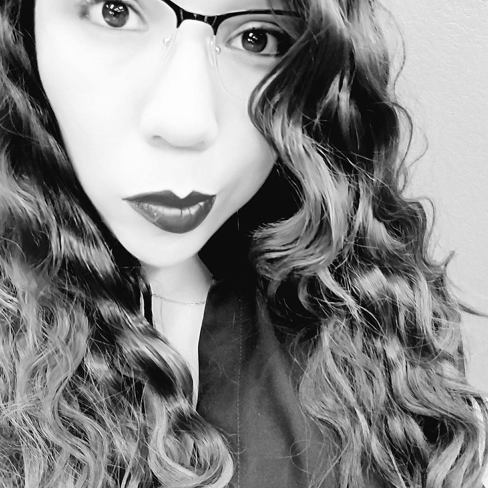 Meet your Posher, Valerie