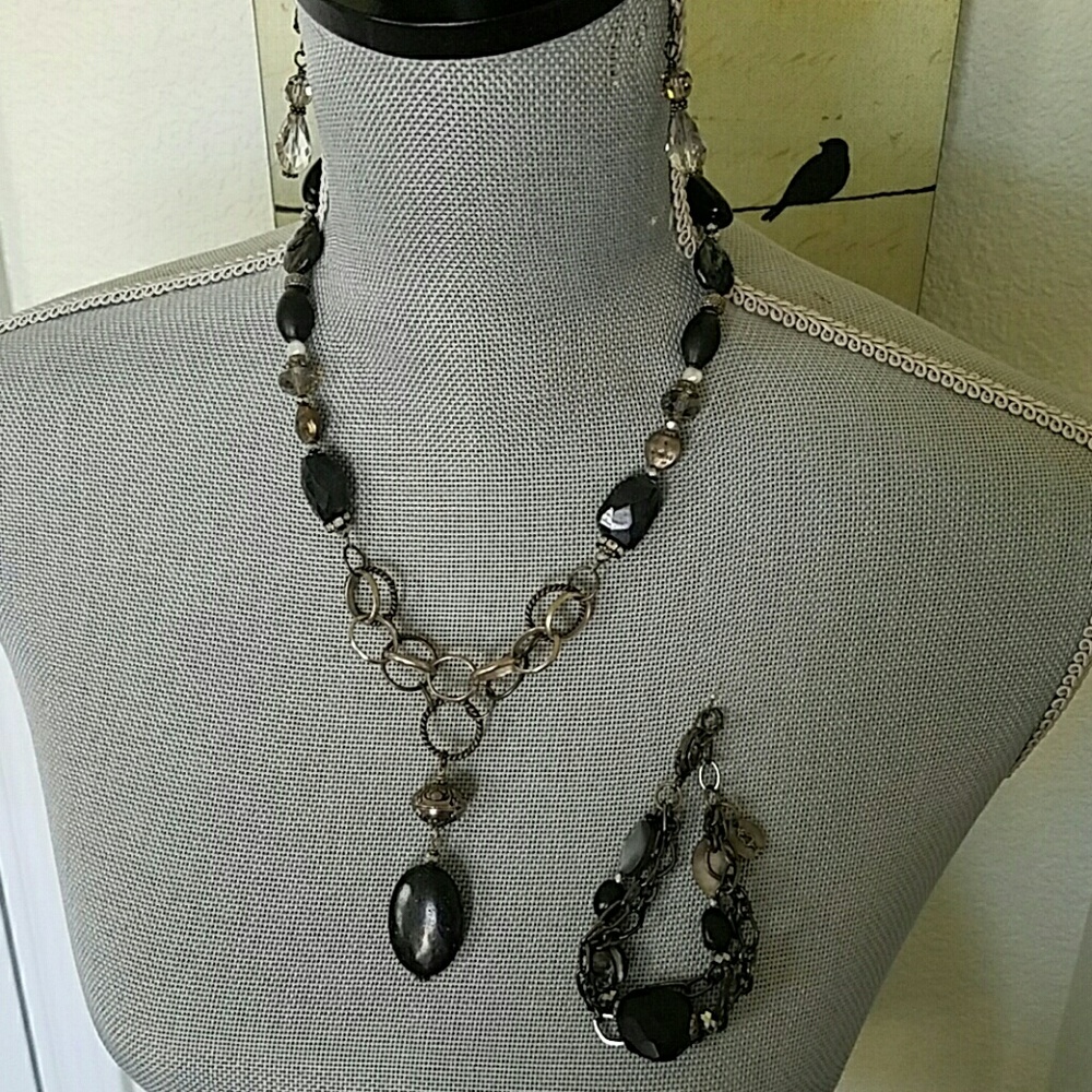 Black Smoke Jewelry Set