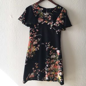 Vintage Hawaiian flutter sleeve floral dress