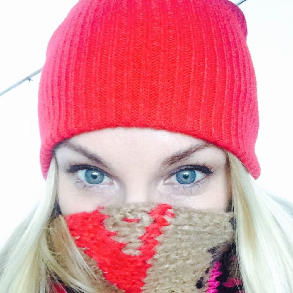Meet your Posher, Hollie