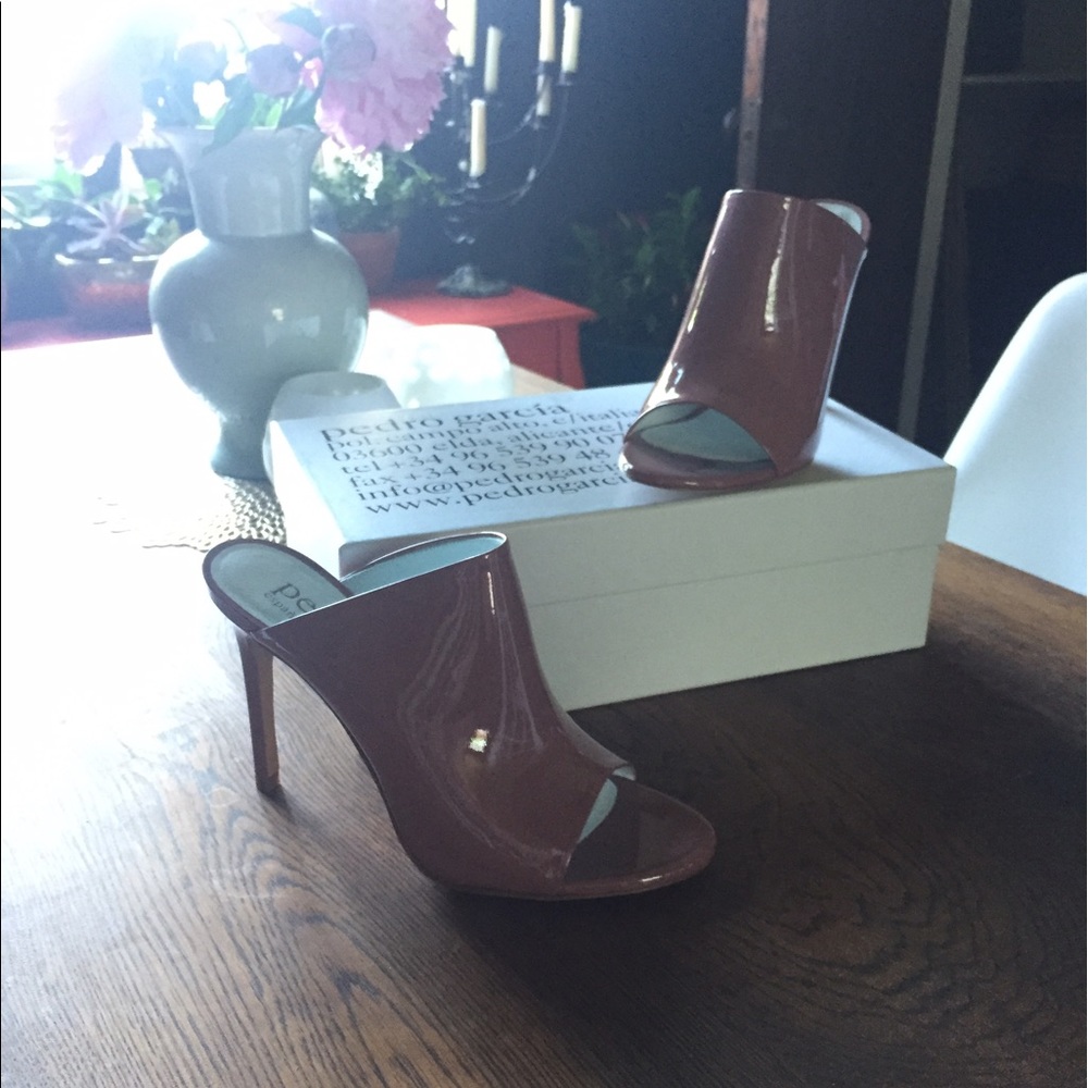 Pedro Garcia taffy colored mules - gorgeous
