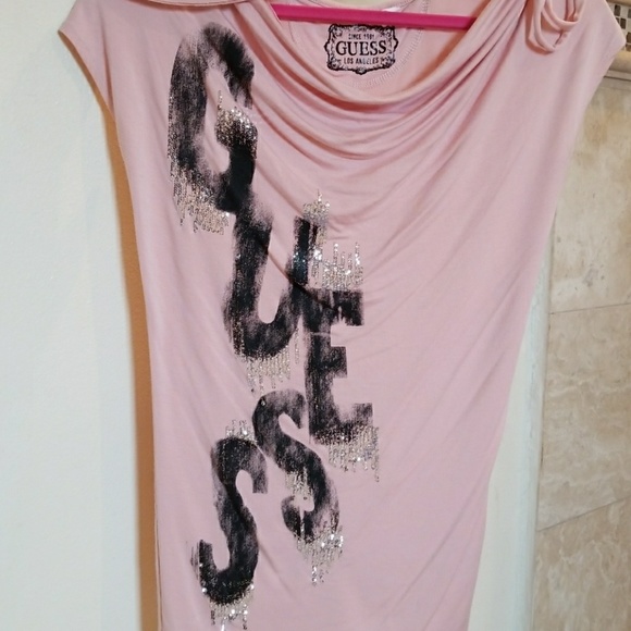 💋💕Guess rose pink unique top with sequin - Picture 2 of 4