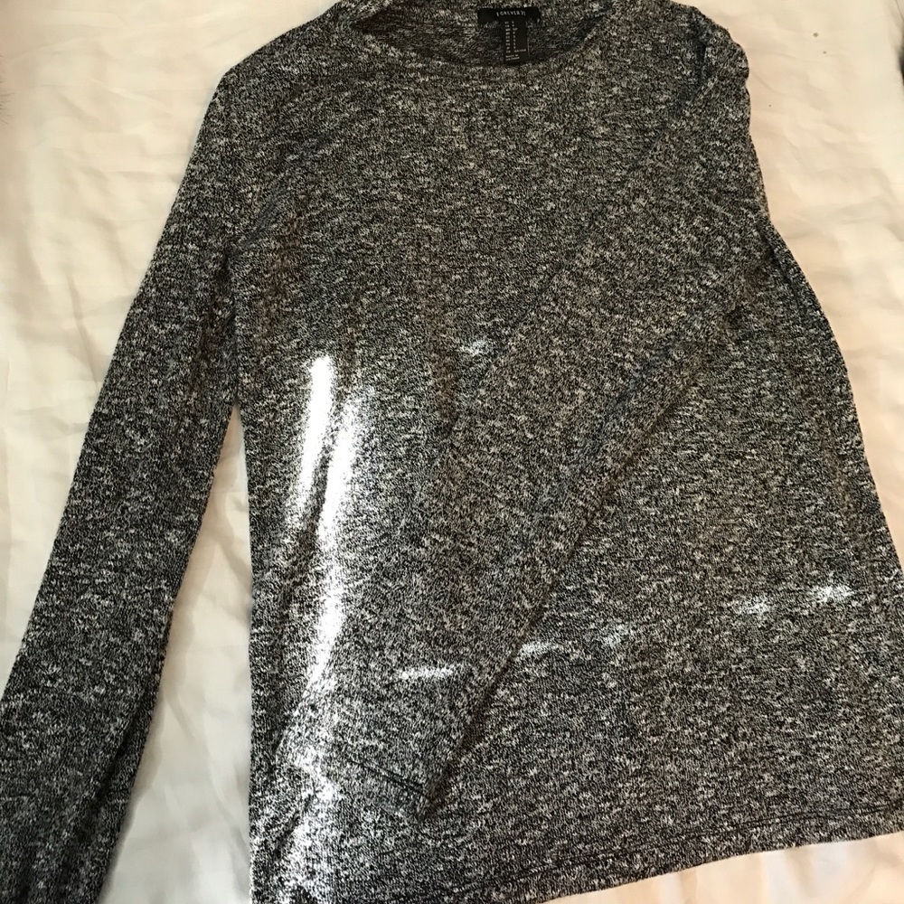 Grey black and white mixed long tee