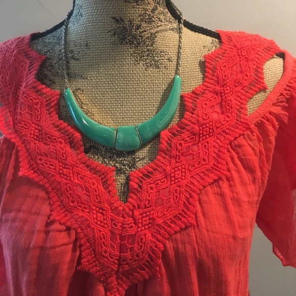 Boho open shoulder coral blouse - Picture 3 of 4