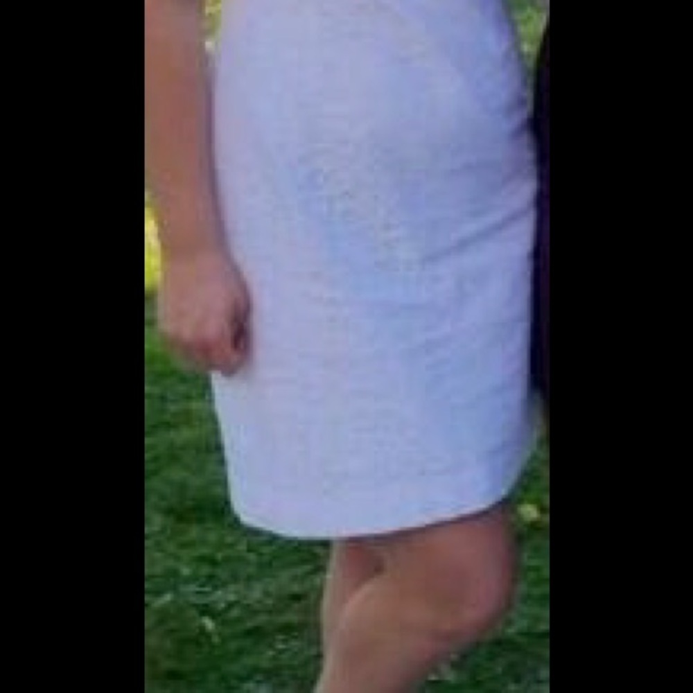 Lilly Pulitzer size 4 lace dress - Picture 3 of 3